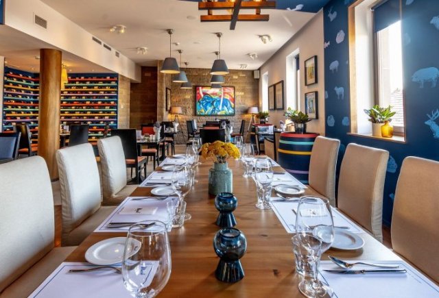 Macok Bistro