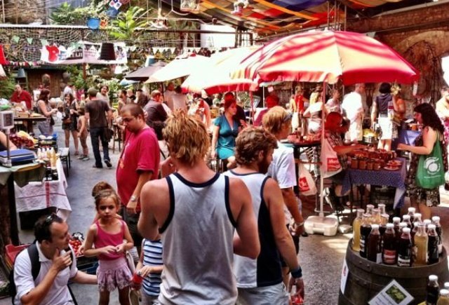 Szimpla Sunday Farmers' Market